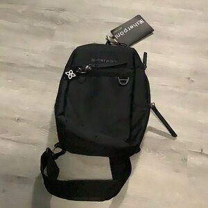 Sherpani anti-theft Black crossbody sling Bag